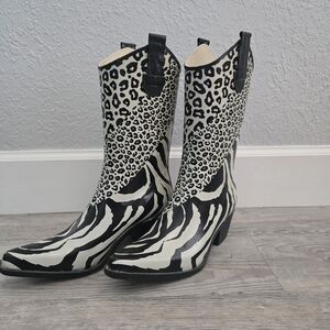 Black and White Animal Print Women's  Rubber Rain Boots